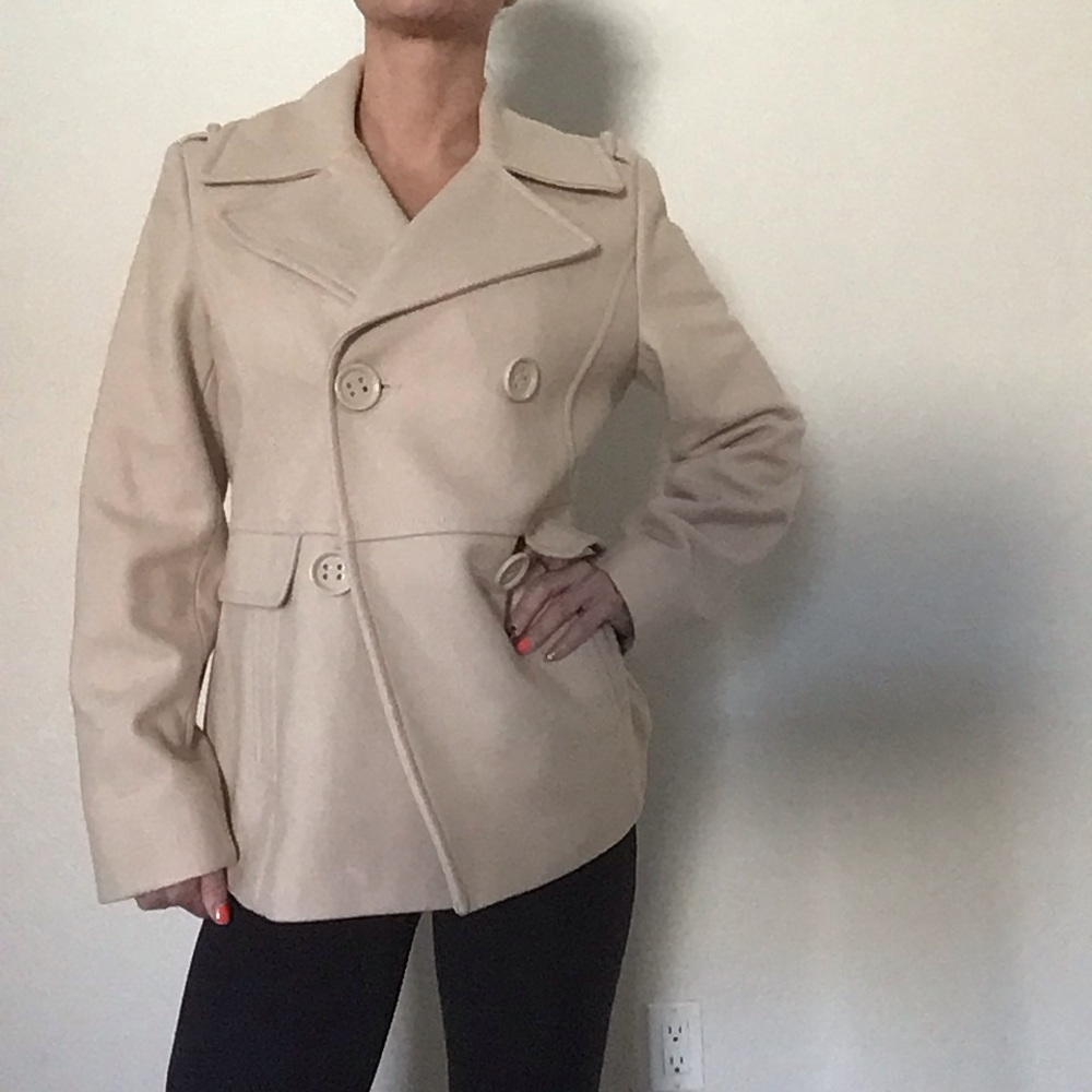 Kenneth Cole, Pea Coat, size 8, camel color - Picture 11 of 14